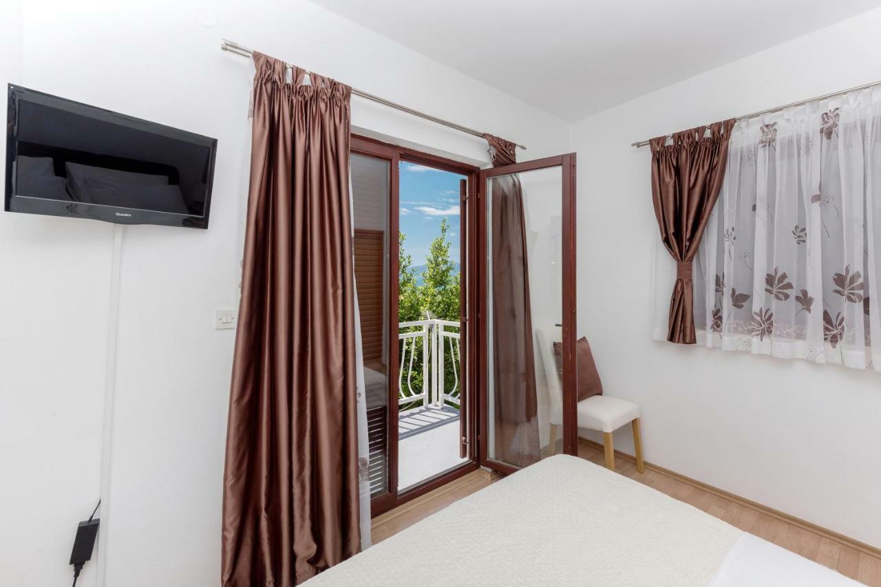 Apartmani Zara & Maris Gradac  Eksteriør billede