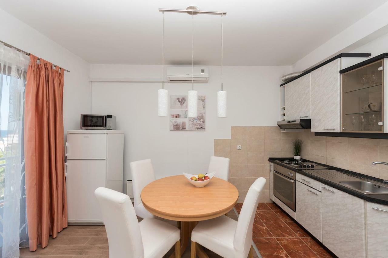 Apartmani Zara & Maris Gradac  Eksteriør billede